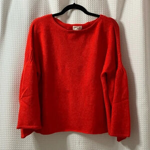 NWOT L&G Bell Sleeve Sweater